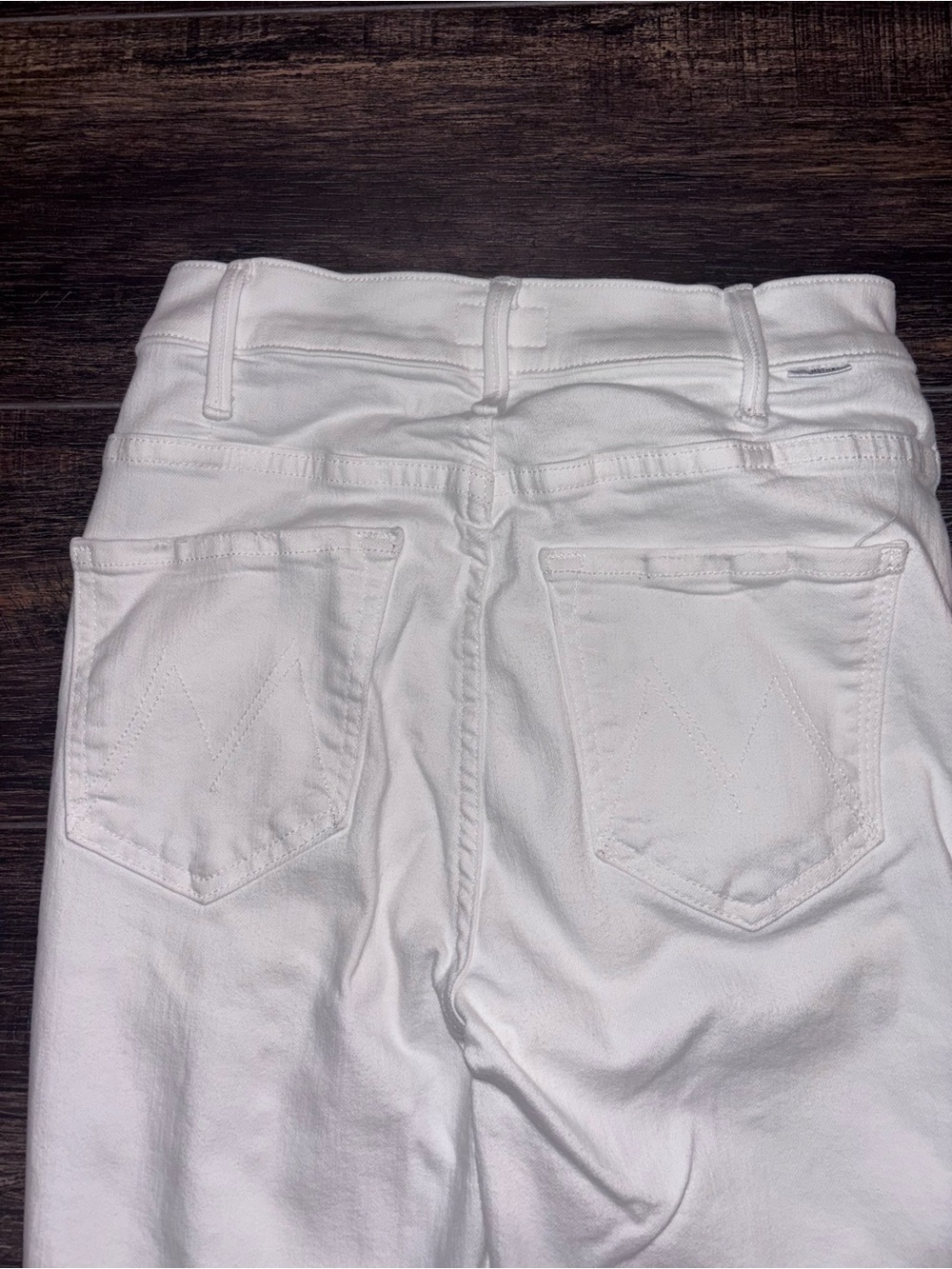 MOTHER The Hustler White Straight-Leg Frayed Hem Pants - Picture 3 of 8